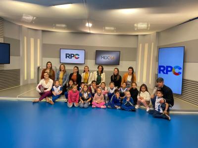 Alunos do CMEI Padre Giuliano Sincini de Nova Laranjeiras visitaram a RPC em projeto sobre meios de comunicação